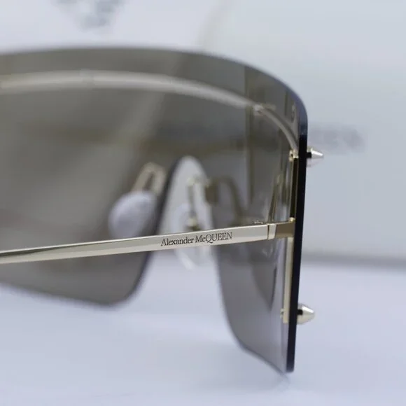 Final Price! Alexander McQueen AM0412S 002 Gold/Brown Sunglasses - Picture 10 of 11